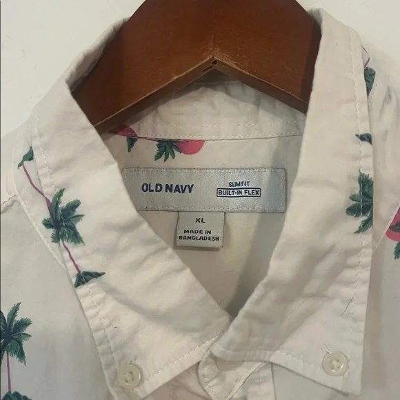 Old Navy White Palm Print Slim Fit Short Sleeve Button Down Shirt - Picture 2 of 3